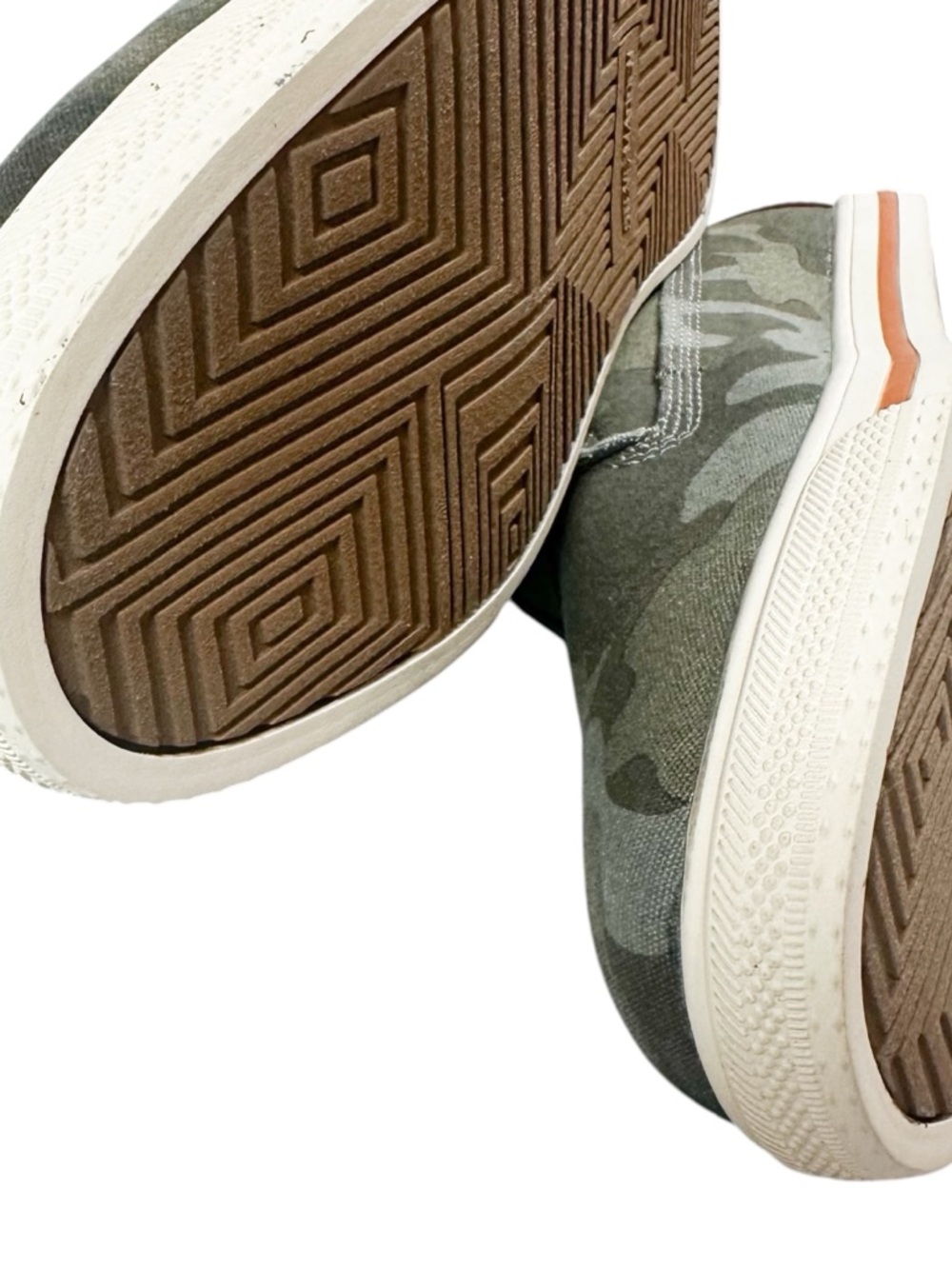 Steve Madden Bfender camo sneakers, lace up, canvas upper, Men’s size 7. NWOT - Picture 4 of 11